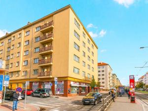 Pronájem bytu 2+1, Praha - Vršovice, Vršovická, 55 m2