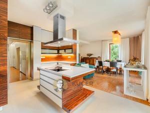 Prodej rodinného domu, Lichnov, 672 m2