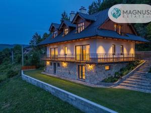 Prodej chaty, Dolní Lomná, 259 m2