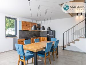 Prodej chaty, Dolní Lomná, 259 m2