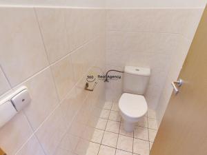Pronájem bytu 2+kk, Strančice, Náměstí Emila Kolbena, 73 m2