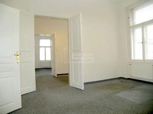 Pronájem kanceláře, Praha - Karlín, Prvního pluku, 98 m2