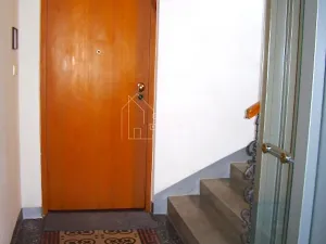 Pronájem kanceláře, Praha - Karlín, Prvního pluku, 98 m2