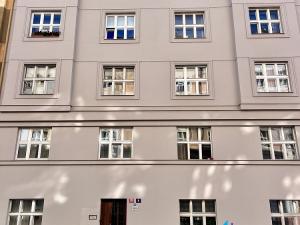 Prodej bytu 2+kk, Praha - Holešovice, Schnirchova, 52 m2