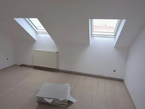 Pronájem bytu 4+kk, Břeclav, Mánesova, 90 m2