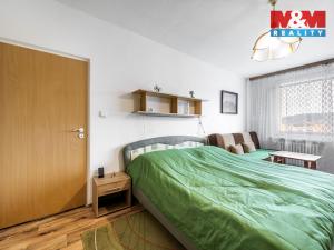 Prodej bytu 2+1, Chomutov, Holešická, 62 m2