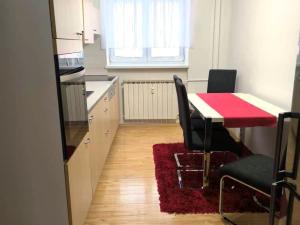 Pronájem bytu 2+1, Ostrava - Hrabůvka, Provaznická, 58 m2