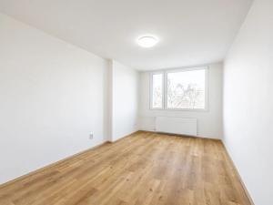 Prodej bytu 3+kk, Praha - Karlín, Molákova, 69 m2