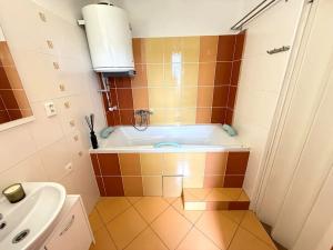 Pronájem bytu 3+1, Hodonín, Horní Valy, 58 m2