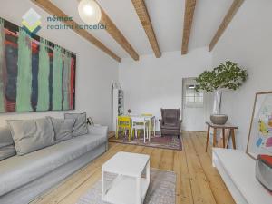 Pronájem bytu 2+kk, Praha - Nusle, Rostislavova, 43 m2