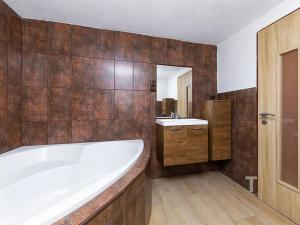 Prodej rodinného domu, Rozhraní, 100 m2