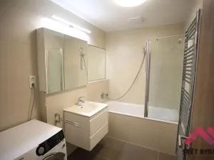 Pronájem bytu 2+kk, Praha - Nusle, Ctiradova, 61 m2