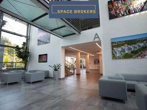 Pronájem kanceláře, Praha - Dejvice, Evropská, 407 m2