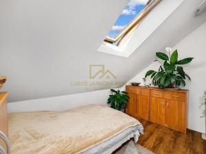 Prodej rodinného domu, Černá v Pošumaví, 210 m2
