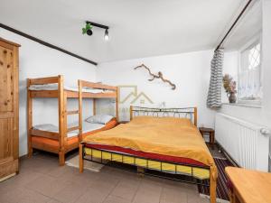 Prodej rodinného domu, Černá v Pošumaví, 210 m2