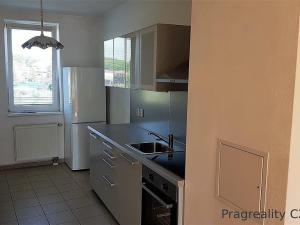 Pronájem bytu 2+1, Praha, Počernická, 65 m2