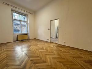 Pronájem bytu 1+1, Praha - Nové Město, Dittrichova, 45 m2