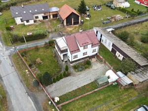 Prodej rodinného domu, Srby, 250 m2