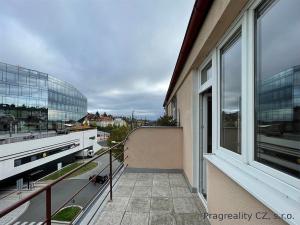Pronájem bytu 1+kk, Praha, Kladenská, 23 m2