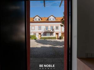 Prodej bytu 6+kk a větší, Praha - Břevnov, Kukulova, 252 m2