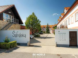 Prodej bytu 6+kk a větší, Praha - Břevnov, Kukulova, 252 m2