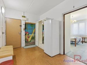 Prodej bytu 3+1, Karlovy Vary, Závodu míru, 77 m2