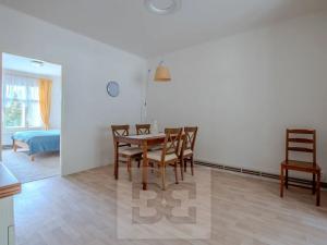Pronájem bytu 2+kk, Praha - Hloubětín, Hostavická, 40 m2