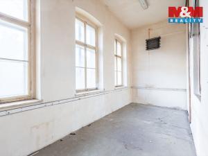 Pronájem výrobních prostor, Krásná Lípa, Stradalova, 800 m2