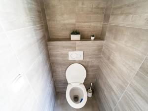 Prodej bytu 2+kk, Březovice, 58 m2