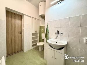 Prodej bytu 2+kk, Moravský Krumlov, K. H. Máchy, 39 m2