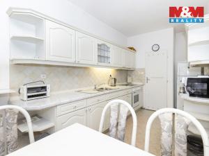 Prodej bytu 3+1, Pardubice - Bílé Předměstí, Dašická, 84 m2