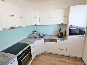 Prodej bytu 2+kk, Beroun - Beroun-Město, V Zahradách, 73 m2