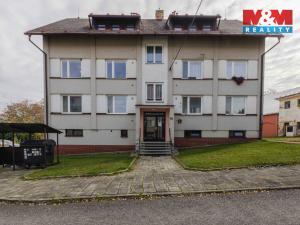 Prodej bytu 3+1, Oselce, 72 m2