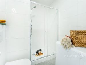 Pronájem bytu 2+kk, Praha, Bukovecká, 33 m2