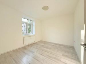 Prodej bytu 5+kk, Milovice, Slepá, 86 m2