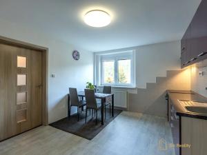 Prodej vícegeneračního domu, Račice, 291 m2