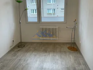 Pronájem bytu 2+kk, Komárov, Mládežnická, 56 m2