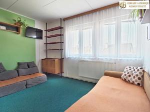 Prodej bytu 3+1, Vikýřovice, Okružní, 63 m2