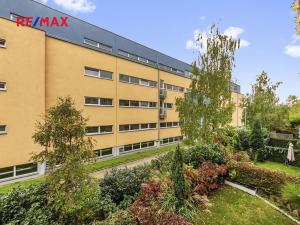 Prodej bytu 1+kk, Praha - Hostavice, U Hostavického potoka, 36 m2