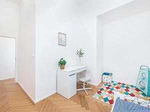 Prodej bytu 3+kk, Praha - Smíchov, Hořejší nábřeží, 85 m2