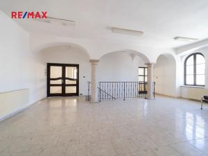 Prodej komerční nemovitosti, Králíky, 5. května, 519 m2