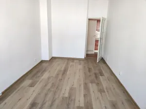 Pronájem bytu 2+kk, Praha - Vršovice, Sámova, 51 m2