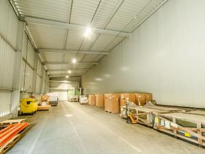 Pronájem skladu, Cheb, 1000 m2