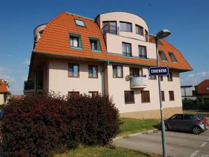 Pronájem bytu 3+kk, Velké Přílepy, Erbenova, 67 m2