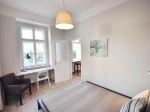 Pronájem bytu 2+kk, Praha - Smíchov, Elišky Peškové, 58 m2