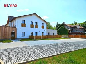 Prodej bytu 3+kk, Svoboda nad Úpou, Nádražní, 65 m2