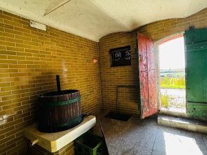 Prodej vinného sklepa, Velké Bílovice, 100 m2