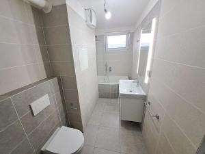 Pronájem bytu 2+kk, Šlapanice, Brněnská Pole, 47 m2