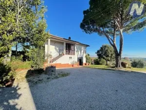 Prodej vily, Monte San Savino, Itálie, 250 m2