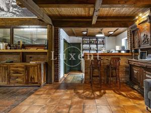 Prodej komerční nemovitosti, Stříbrná Skalice, 1700 m2